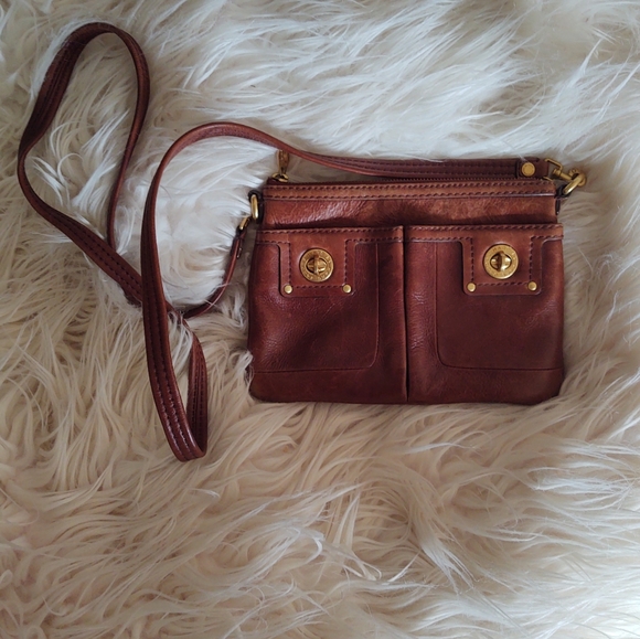Marc By Marc Jacobs Handbags - Marc Jacobs Percy brown leather crossbody purse
